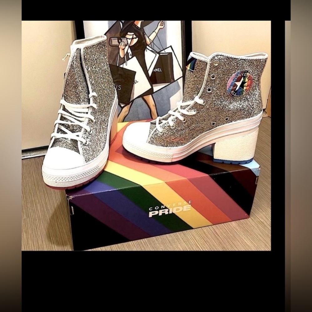 Converse Chuck 70 De Luxe Heel Pride High Top Platform Sneaker size 9.5 NWT